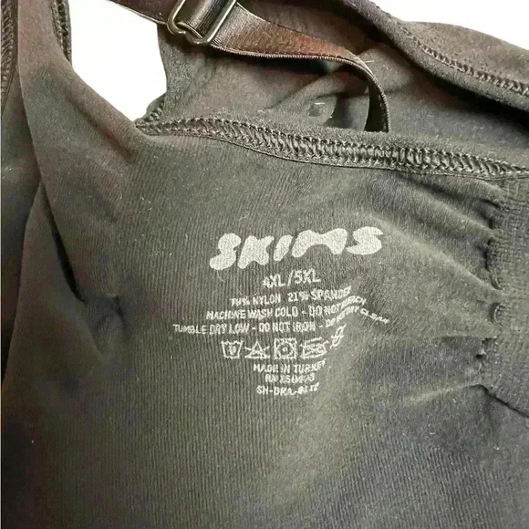 Skims Seamless Sculpt Bralette in Onyx Size 4XL/5XL - Picture 7 of 7